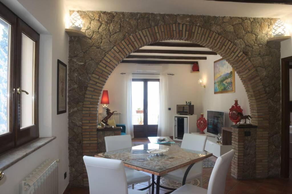 Nikita Luxury Apartamento Taormina