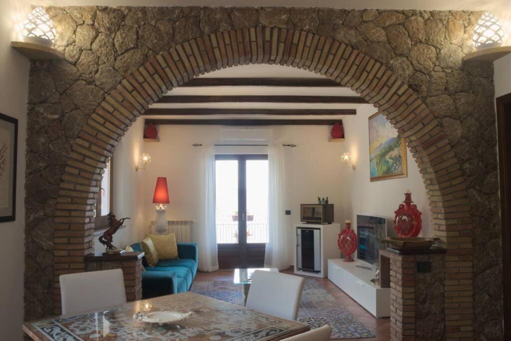 Nikita Luxury Apartamento *